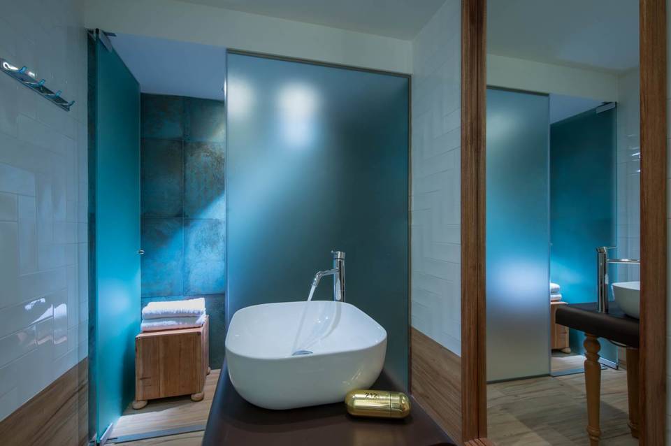Anesis Blue Boutique Hotel 1