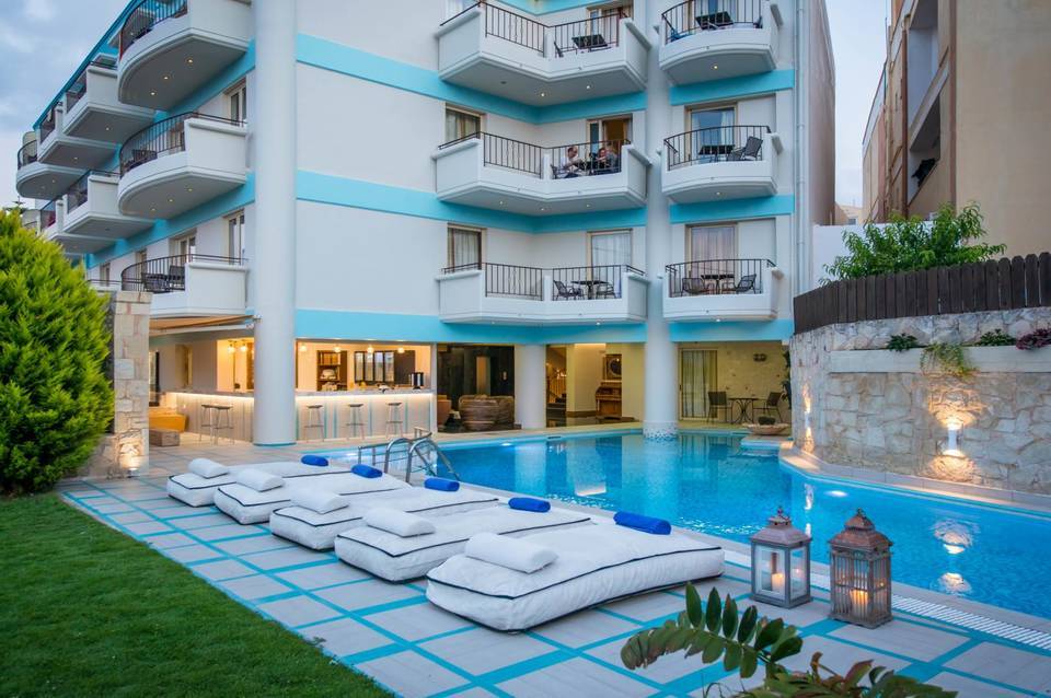 Anesis Blue Boutique Hotel 2