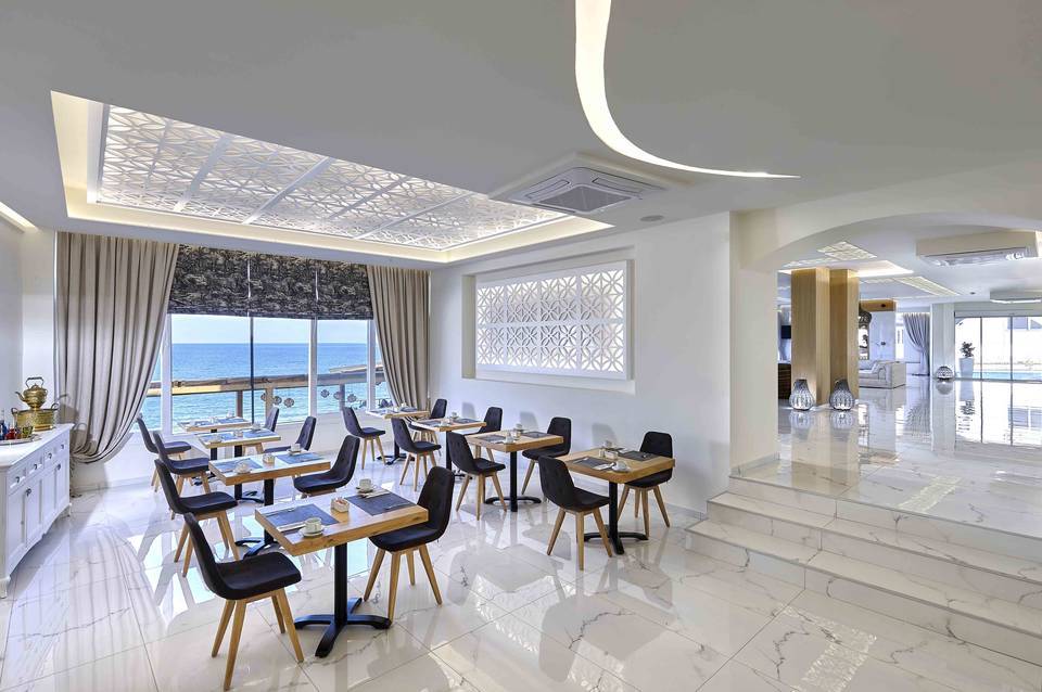 Vasia Boulevard Hotel 5