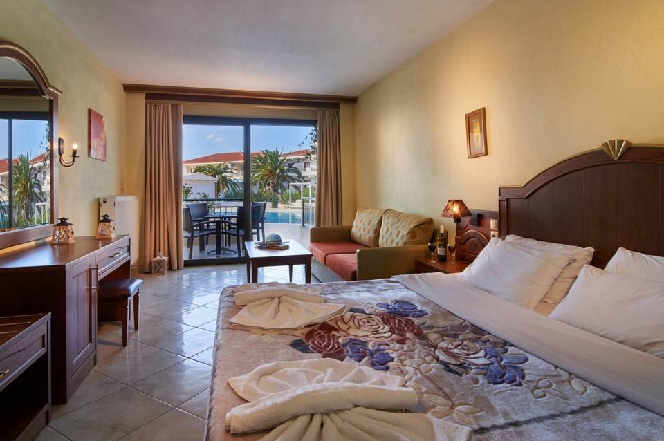 Toroni Blue Sea Hotel 2