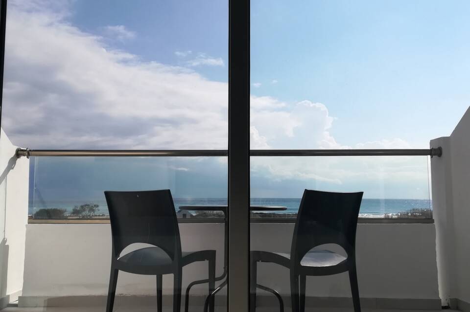 Evita Bay Hotel 3