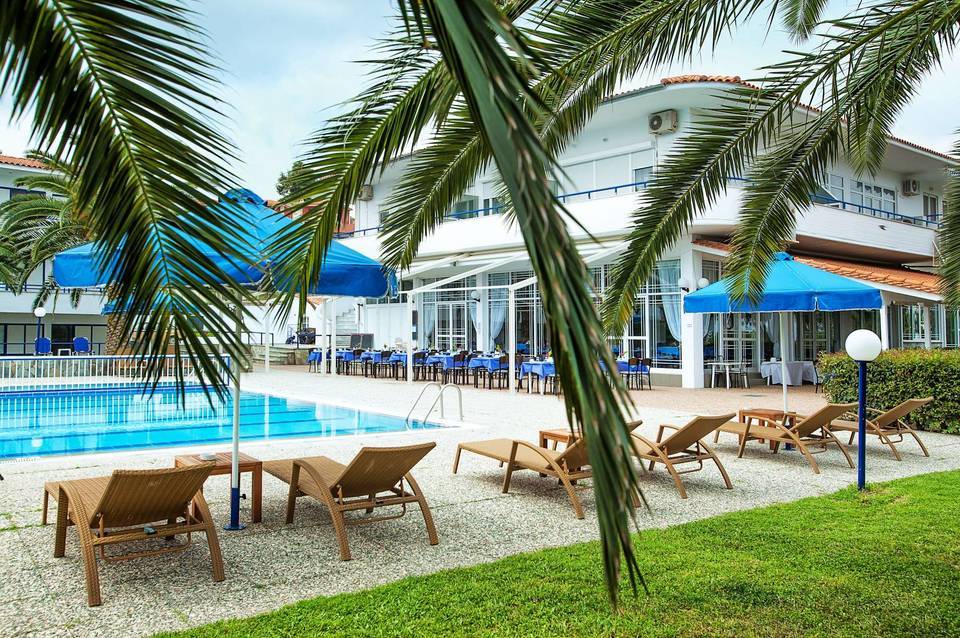 Xenios Port Marina Hotel 2