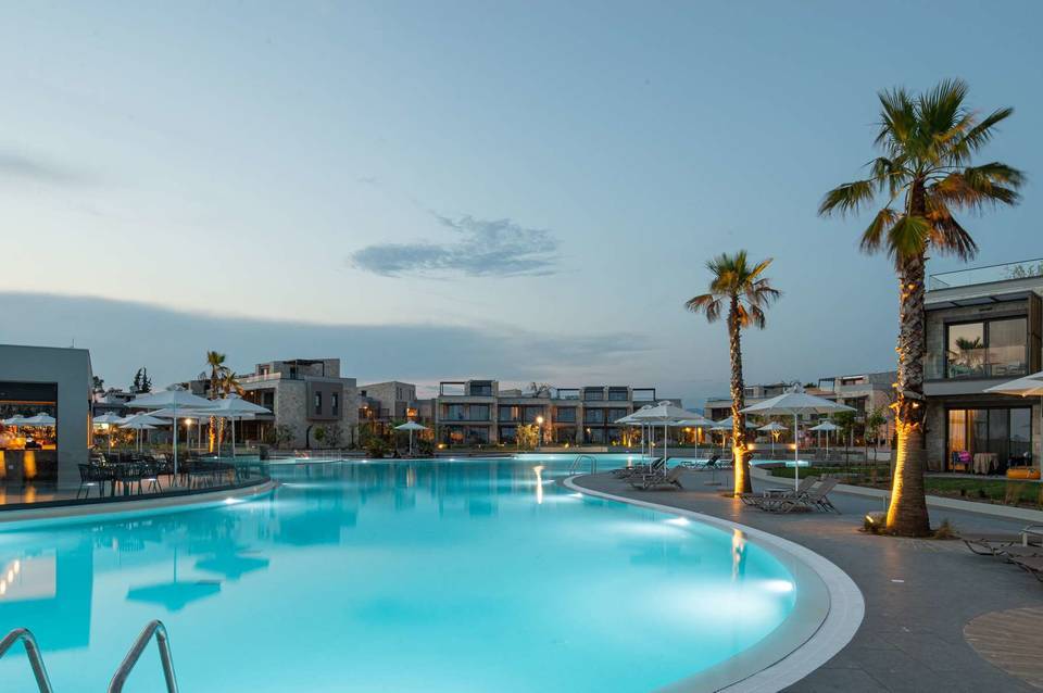 Portes Lithos Luxury Resort 5