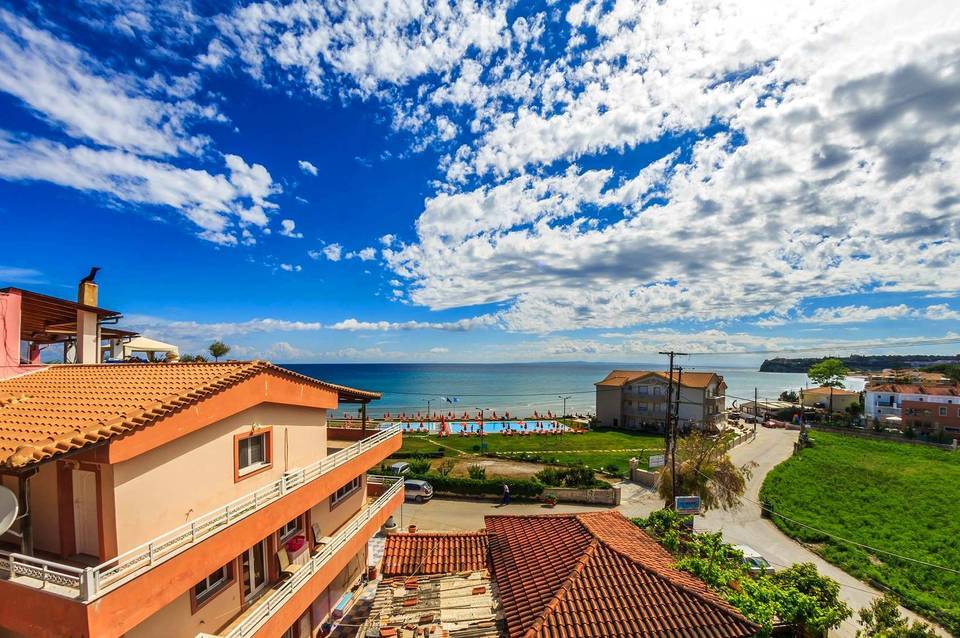 Porto Planos Beach Hotel 1