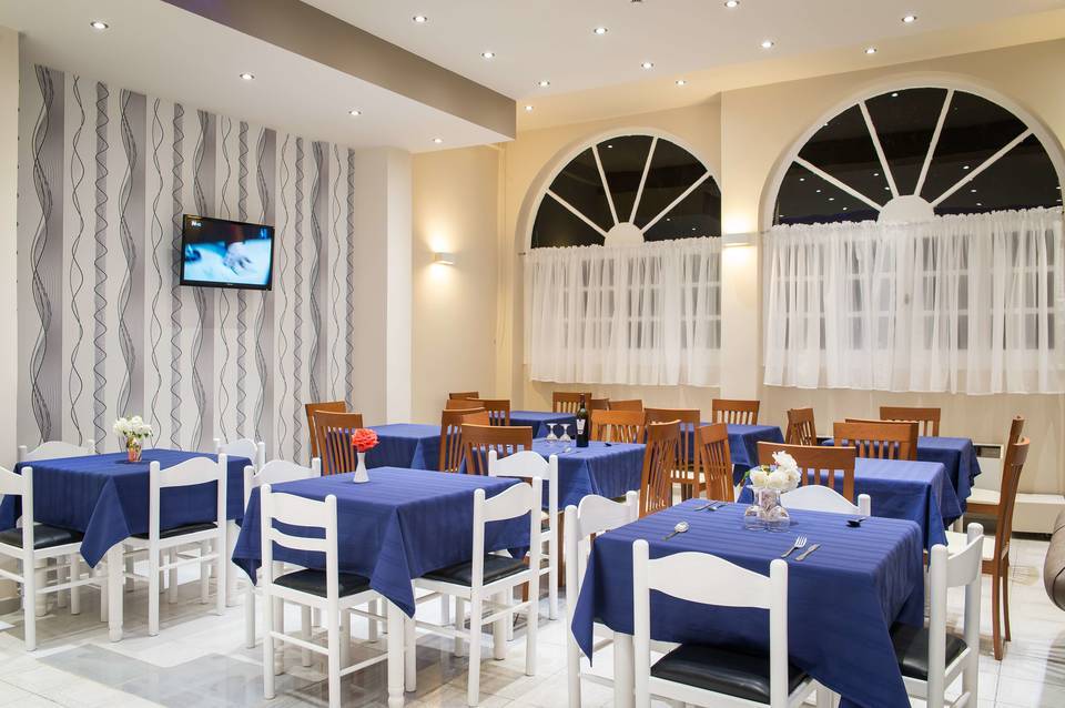 Club Zante Plaza 4