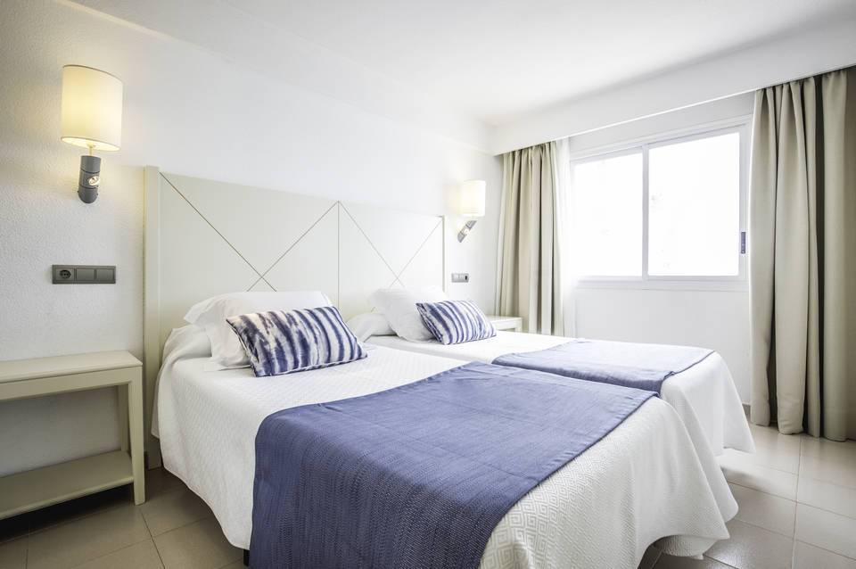 Blau Punta Reina 3