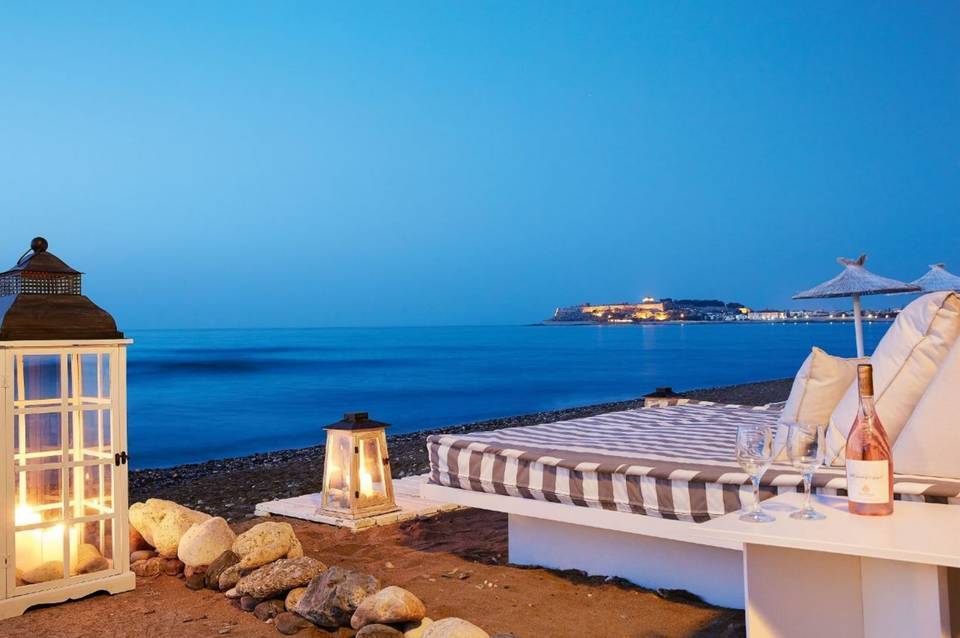 Petradi Beach Lounge Hotel 1