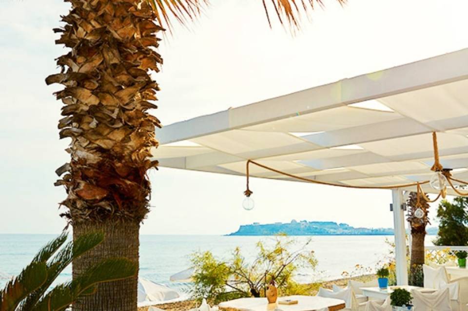 Petradi Beach Lounge Hotel 4