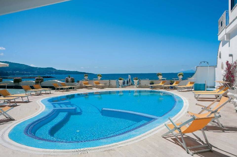 Mar Hotel Alimuri 5
