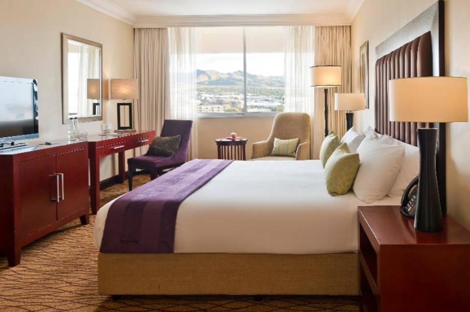 Avani Windhoek Hotel & Casino 3