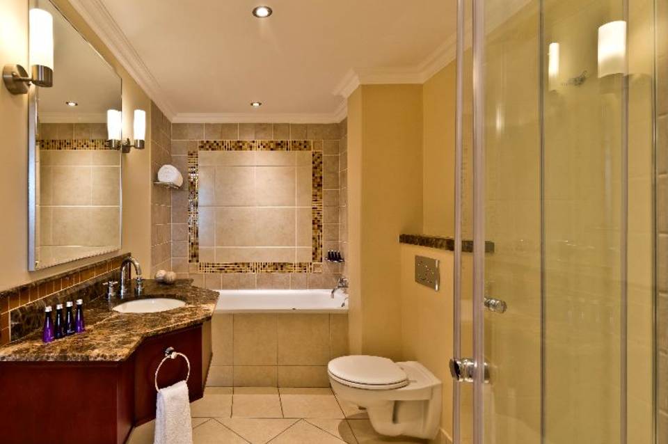 Avani Windhoek Hotel & Casino 4