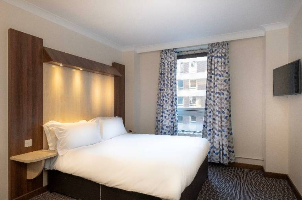 The Royal National Hotel 5