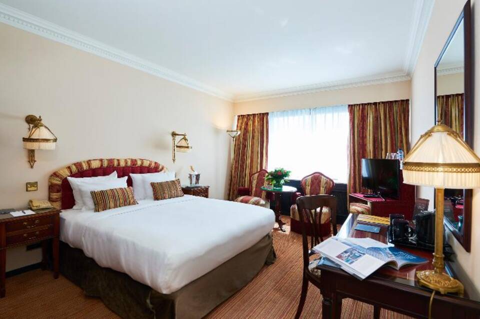 Hotel Barsey by Warwick 3