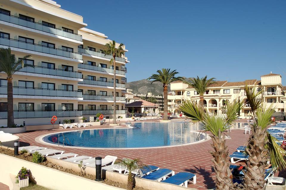Hotel Puente Real 1