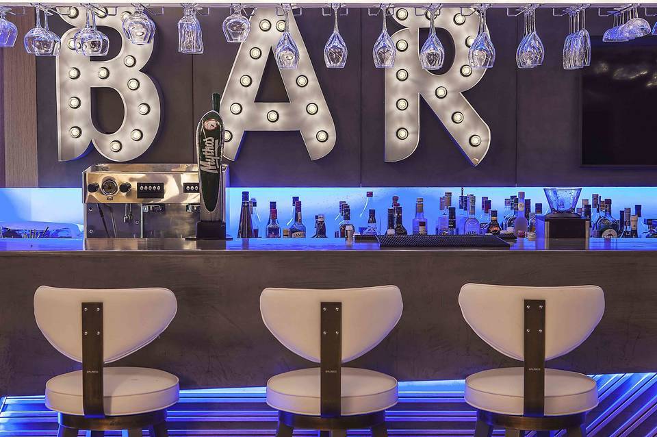 Glaros Royal Beach Hotel 4