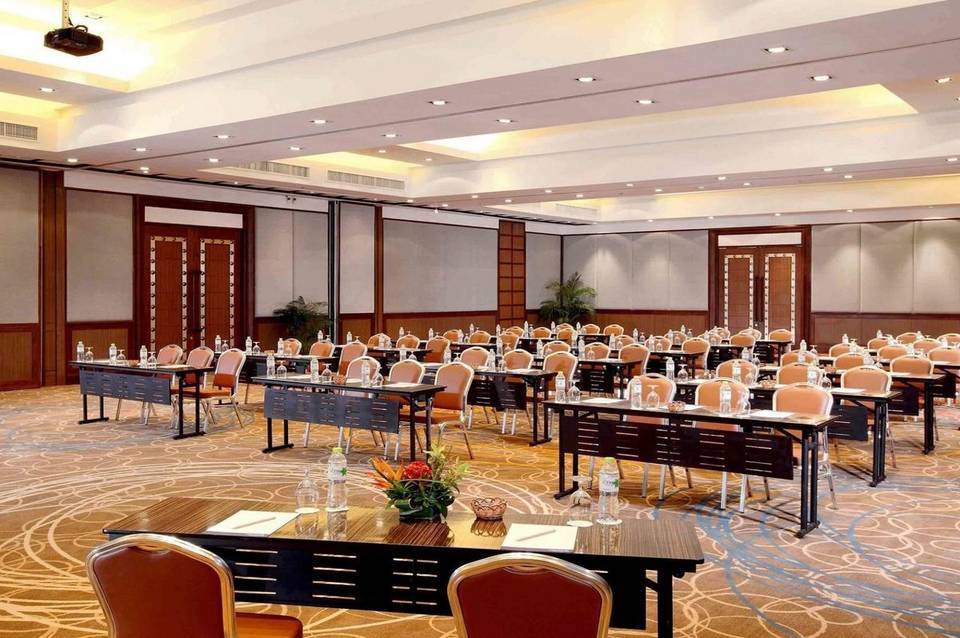 Novotel Phuket Vintage Park Resort 4