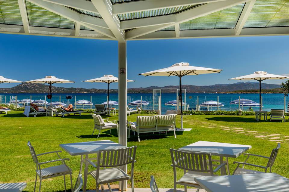 The Pelican Beach Resort & SPA 5