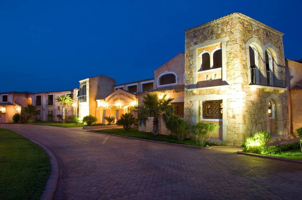 Colonna Resort 5
