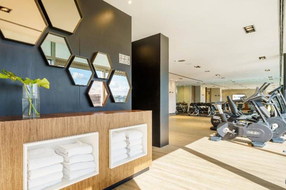 Hotel ILUNION Atrium 2