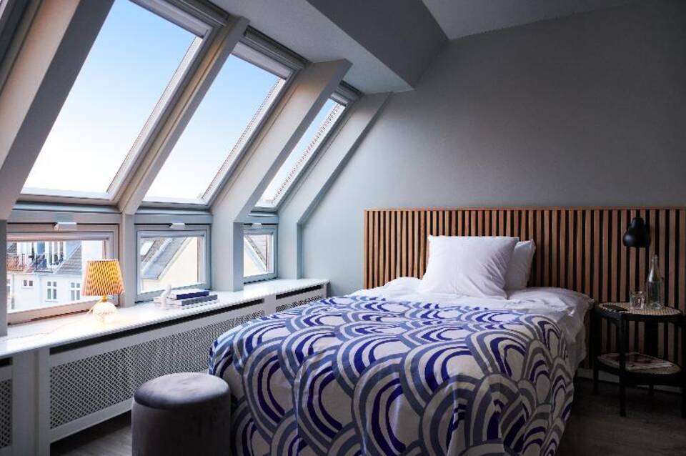 Coco Hotel 2