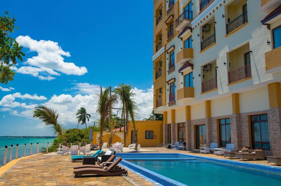 Golden Tulip Zanzibar Resort 1