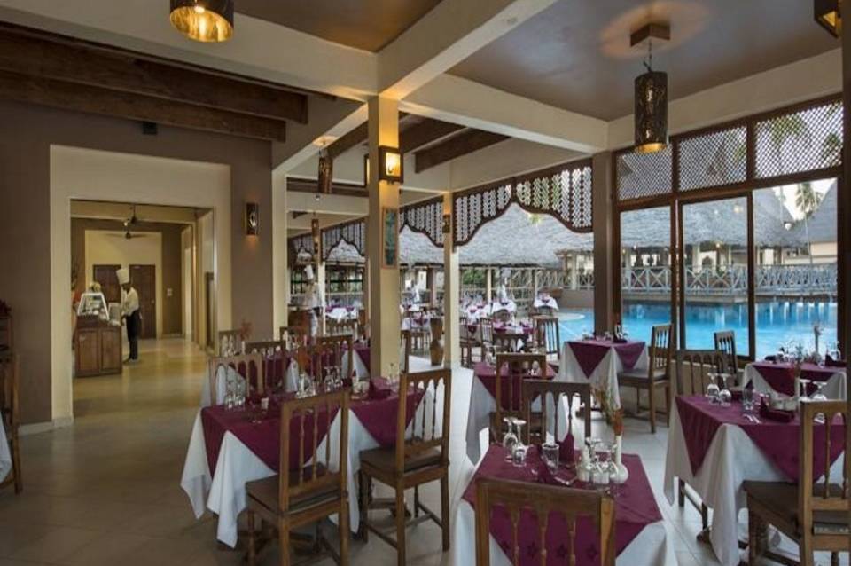 Neptune Pwani Beach Resort & Spa 4