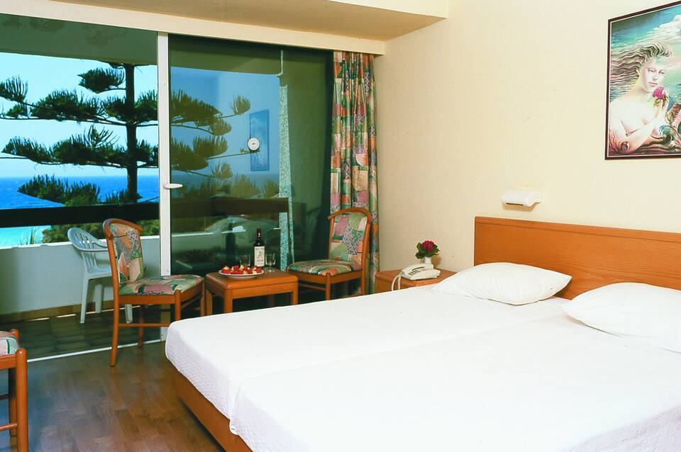 Sirene Beach Hotel 5
