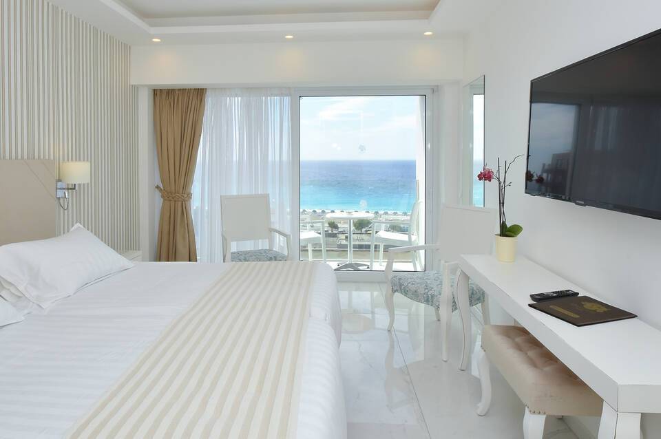 Ibiscus Hotel 5