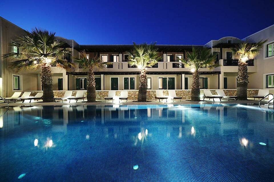 Rose Bay Hotel 3