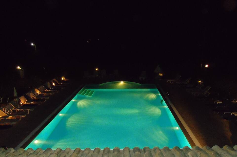 Bruskos Hotel & Suites 3