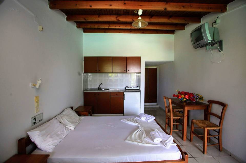 Anatoli Apartments 5