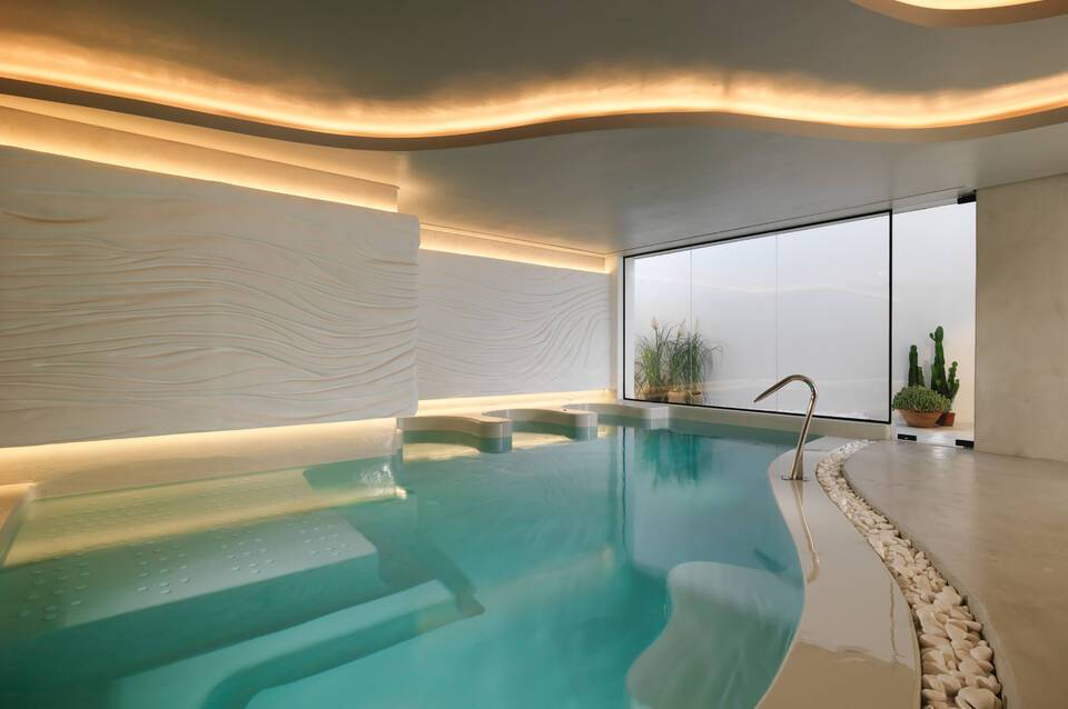 Mykonos Riviera Hotel & Spa 5