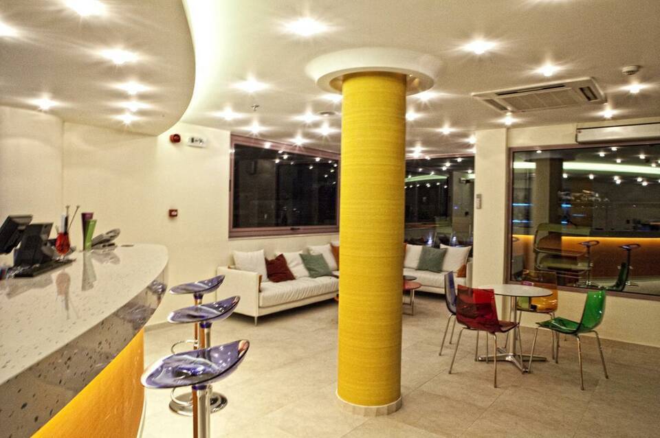 Novus City Hotel 5
