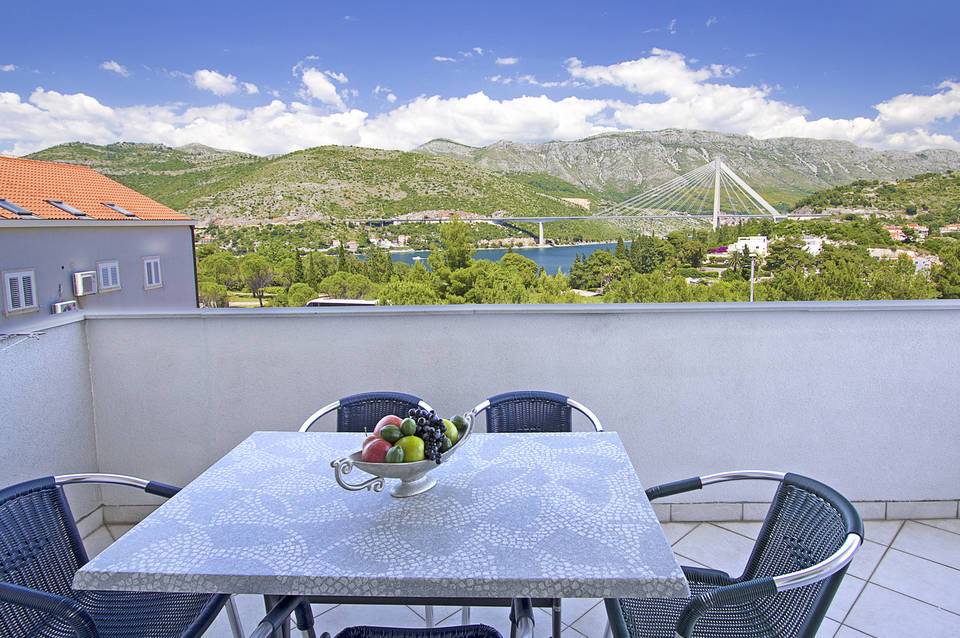 Villa Erna Apartments 5