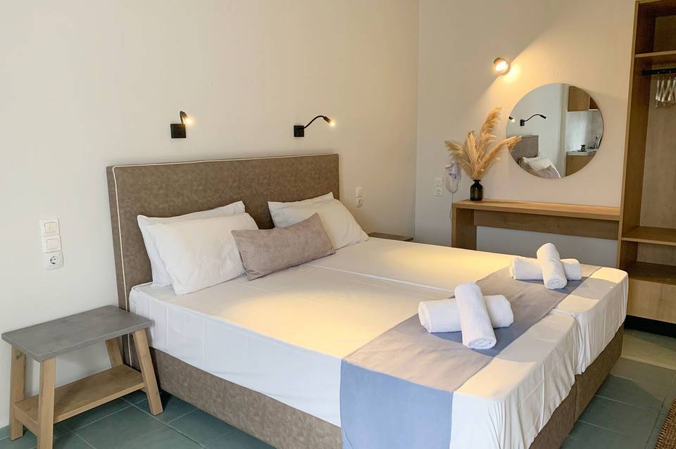 Maistrali Sea View Apartments 3