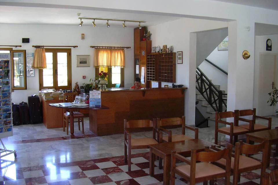 Camari Garden Hotel Apartments 1