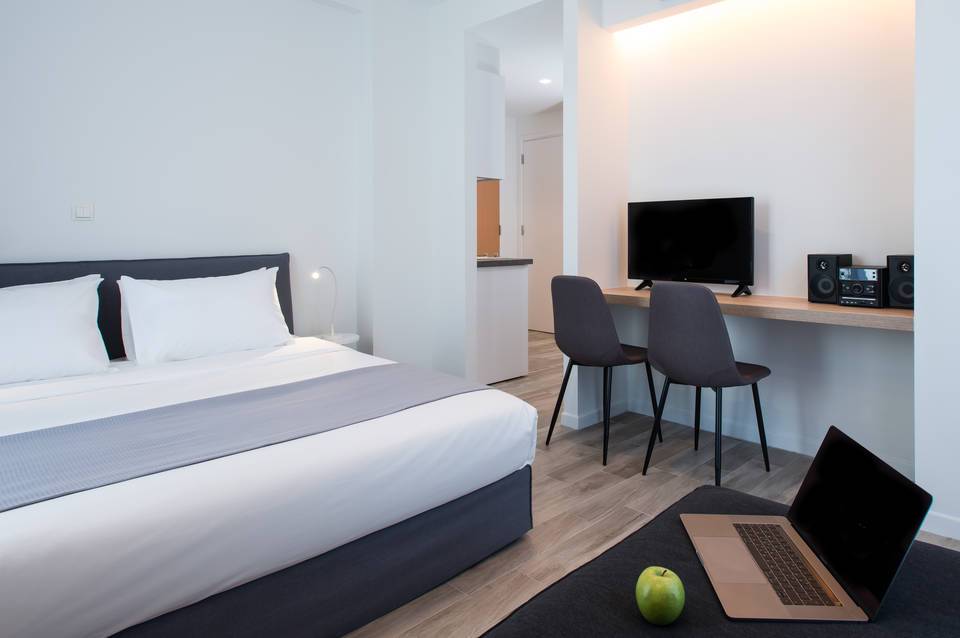 SpotApart Residences 3