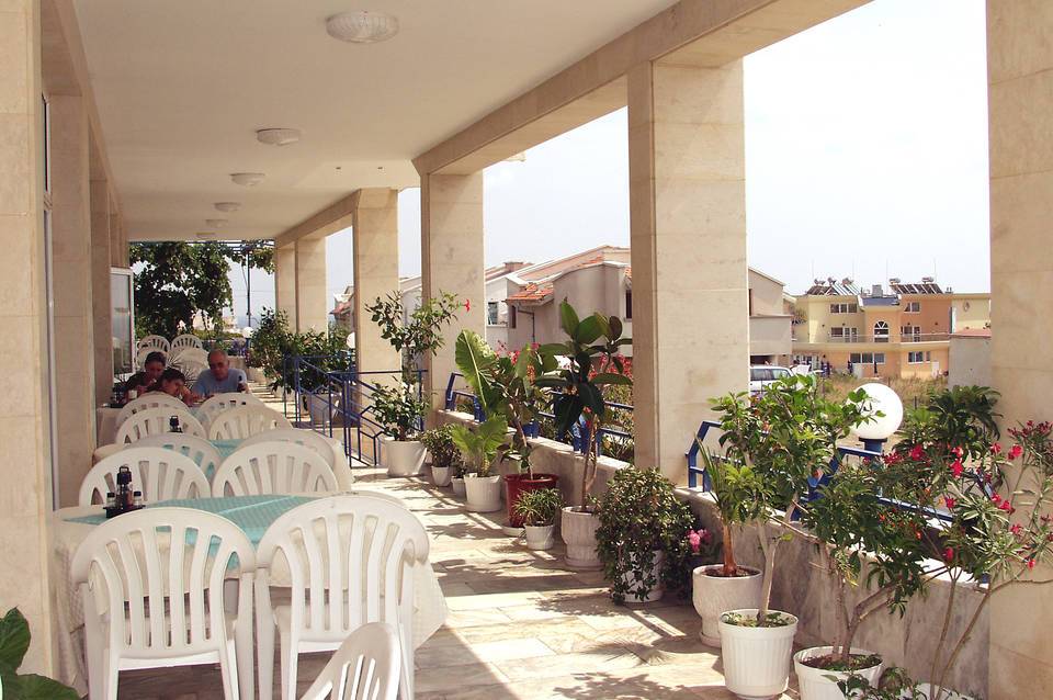 Hotel Larisa 1