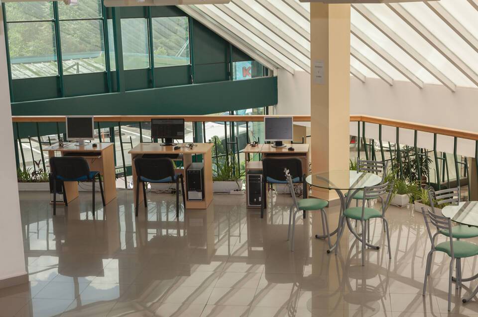 Hotel Slavyanski 4