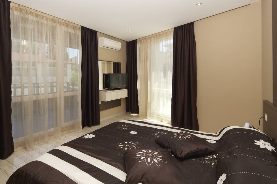 Paradiso Aparthotel 5