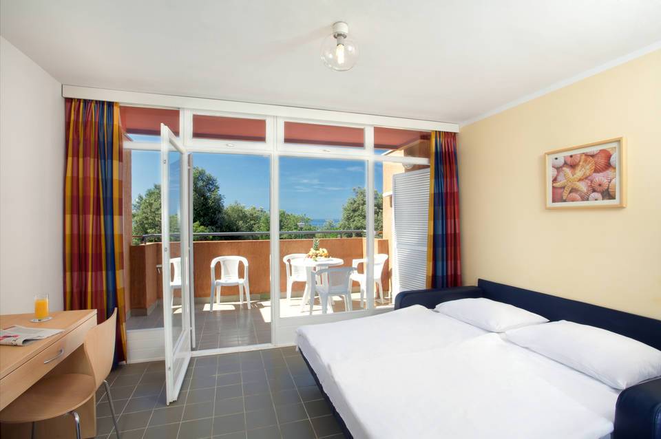 Lanterna Resort 2