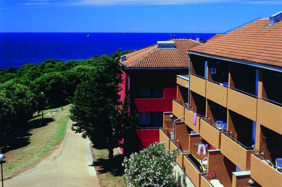 Lanterna Resort 5