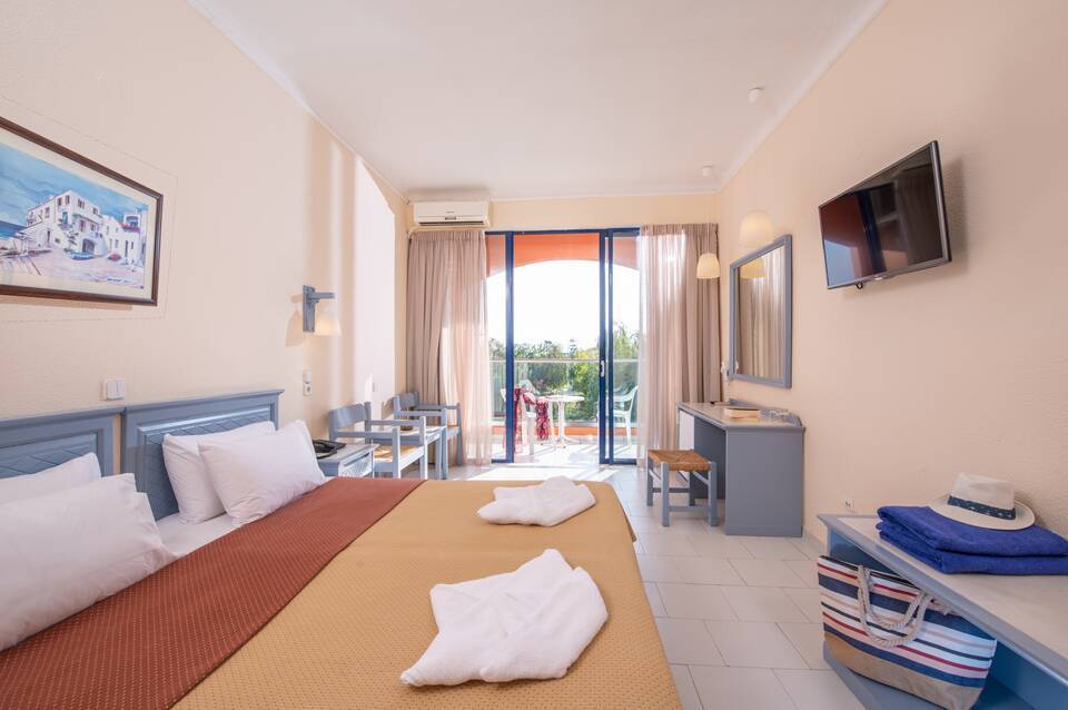 Mare Monte Beach Hotel 4