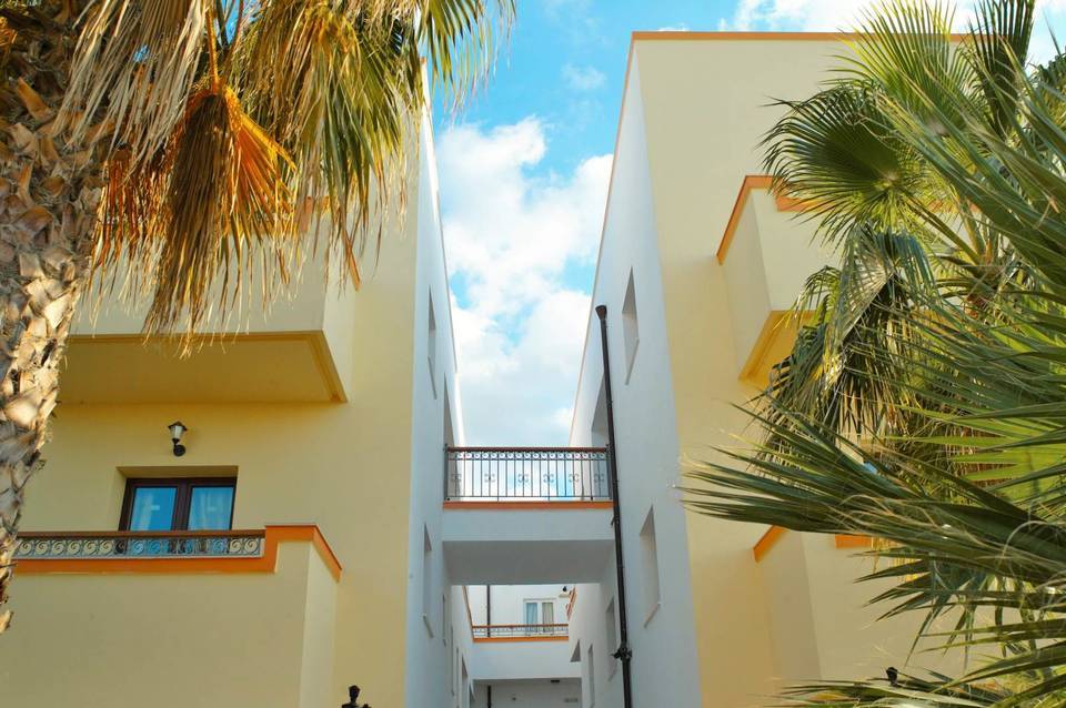 Bella Elena Apartments 5
