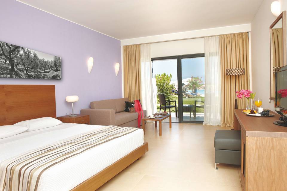 Atlantica Eleon Grand Resort & Spa 5
