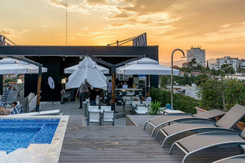 Marvie Hotel & Health 4