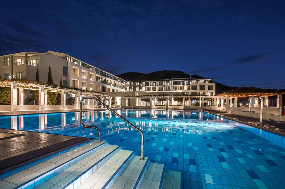 Admiral Grand 5