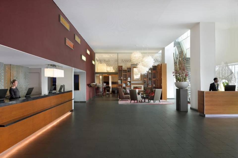 Mövenpick Hotel Amsterdam City Centre 3