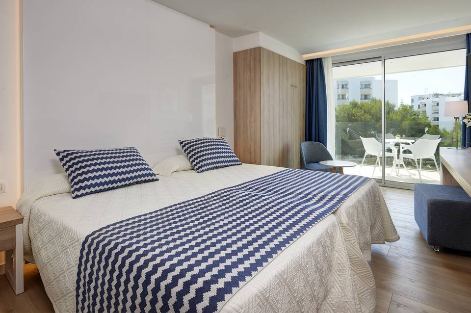 Hipotels Bahia Cala Millor 5