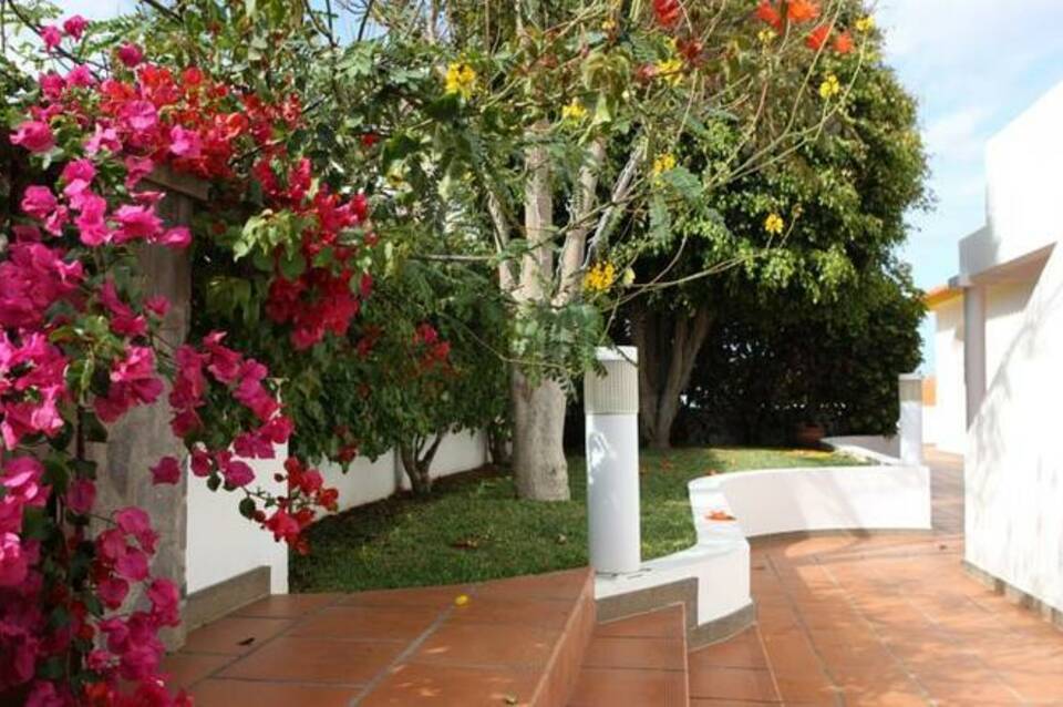 Canico Bay Apartments 1
